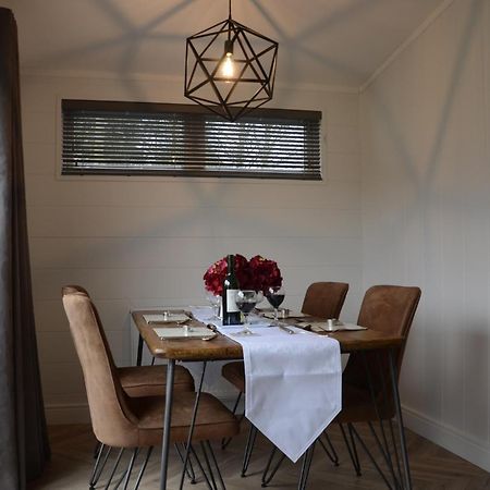 Hollicarrs - Honeycomb Lodge York Eksteriør bilde