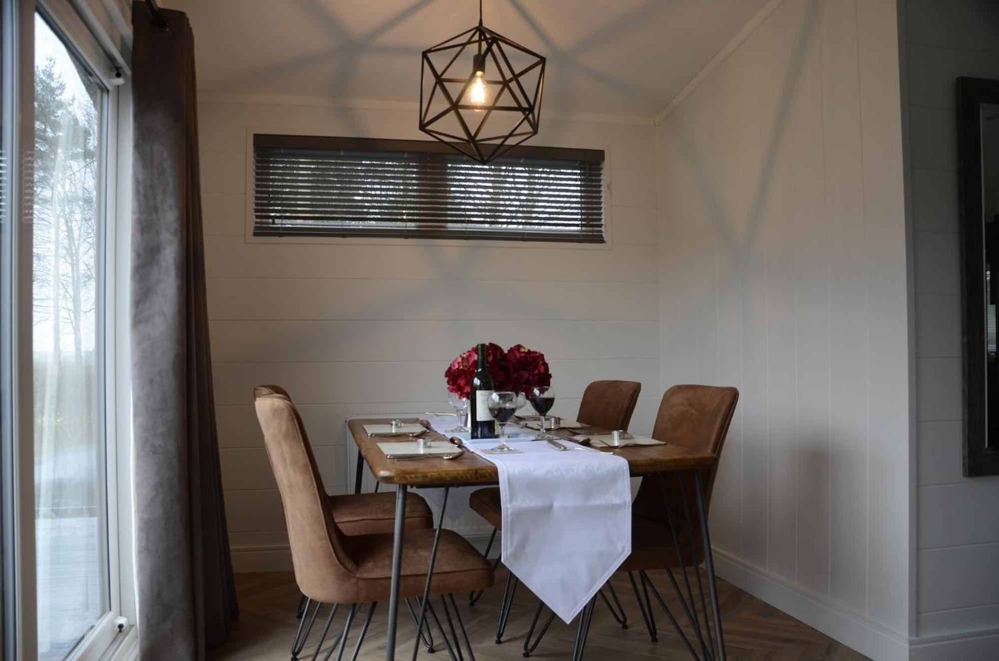 Hollicarrs - Honeycomb Lodge York Eksteriør bilde